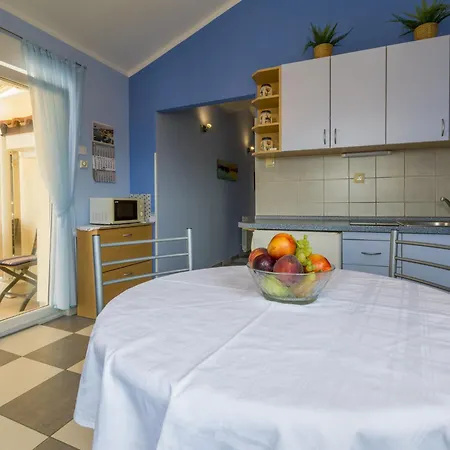 Bozidar 2 Plavi - Hr-10438-02 By Interhome Appartamento Selce